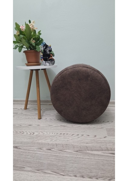 Ahşap Ayaklı Nubuk Kumaş Yuvarlak Puf modelleri