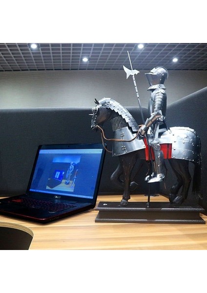 Sterlıng Iron Knight Atlı Dekoratif Süs modelleri