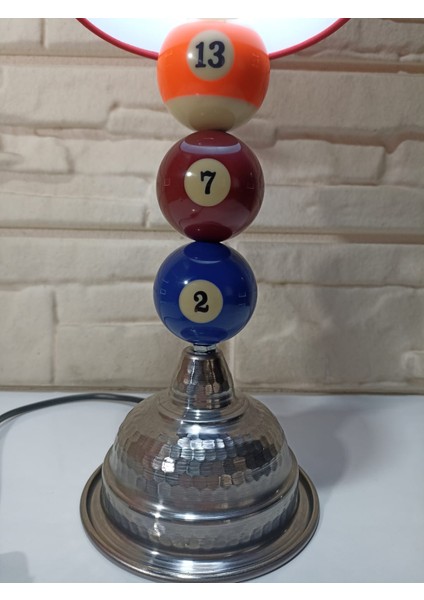 Bilardo Topundan Tasarlanmış Enresan Abajur Masa Lambası