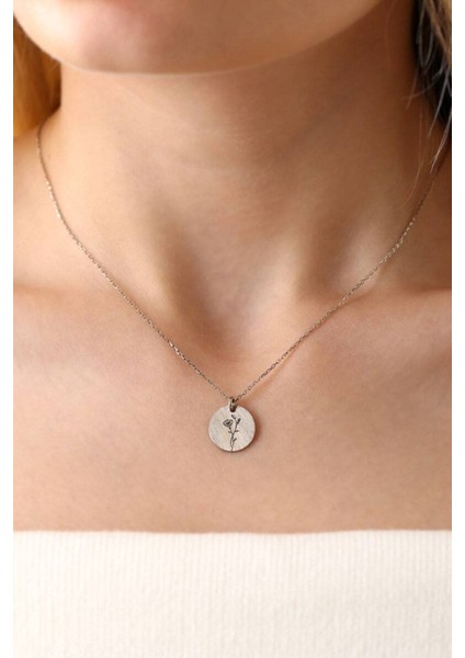 925K Kolye Plaka Üzerinde Çiçek Zarif fiyatları