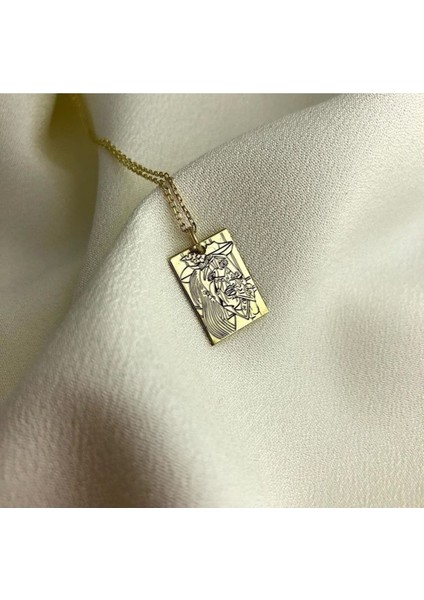 925 Ayar Gümüş Ağlayan Kadın Tablosu Kolye