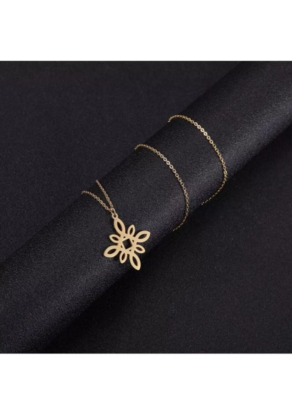 925 Ayar Gümüş Çiçek Model Kolye fiyatları