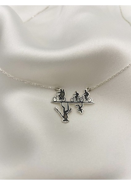 925 Ayar Gümüş Stranger Things Kolye fiyatları