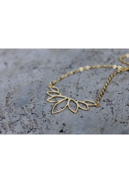 Has Altın Kaplama Yaprak Desenli 925K Kolye modelleri