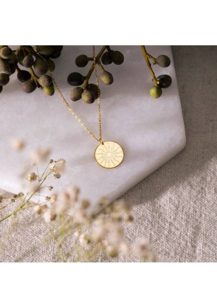 925 Ayar Gümüş Güneş Kolye