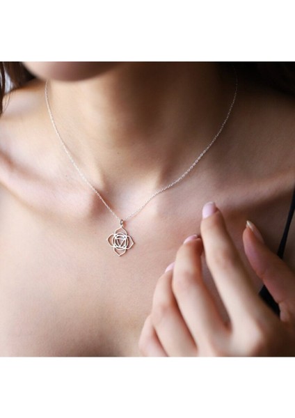 925 Ayar Gümüş Kök Çakra Kolye fırsatları