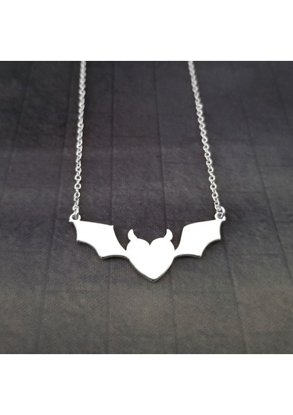 925 Ayar Gümüş Kalp Kanatlı Şeytan Tasarım Kolye