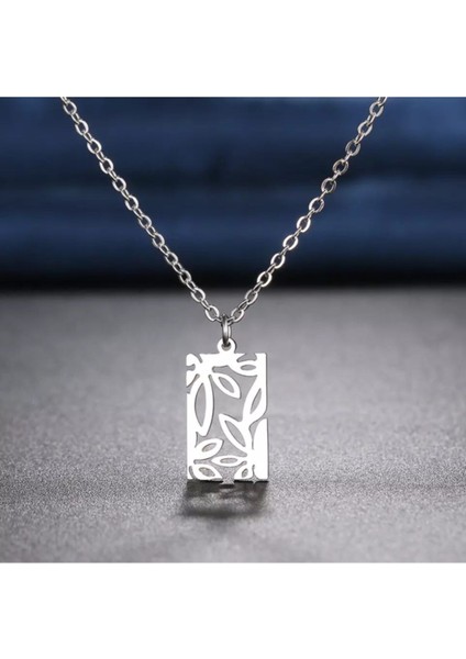 925 Ayar Gümüş Çiçek Kolye