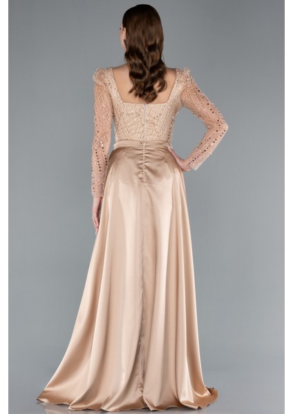 Uzun Kol Taşlı Saten Kuyruk Aksesuarlı Abiye ABU4603 modelleri