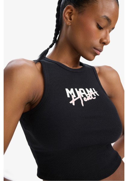 Fit NBA Miami Heat Crop Top Bisiklet Yaka Fitilli Kaşkorse Sporcu Atlet D8800AX25SP