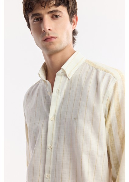 Erkek Bej Düğmeli Yaka Çizgili Keten Karışımlı Comfort Fit Gömlek A51Y2035 fiyatları
