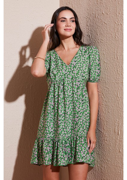 Regular Fit V Yaka Balon Kol Desenli Mini Elbise Bayan Elbise 67810045