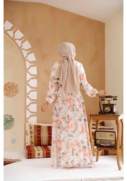 Çiçek Desenli Ekru Tesettür Elbise 27964E fırsatları