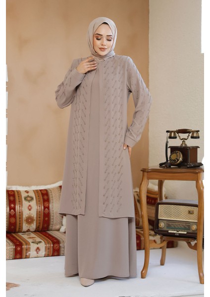 Boncuk Işlemeli Bej Tesettür Abaya 29120BEJ