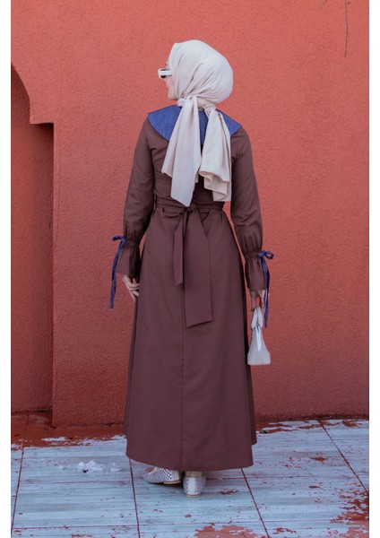 Kot Yaka Detaylı Poplin Elbise-Kahve fırsatları