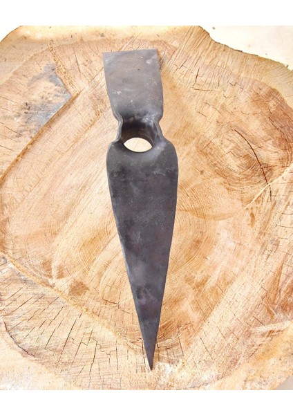 Tapan Bağ Bahçe Kazması 49X8,5 cm Tek Parça Kaynaksız