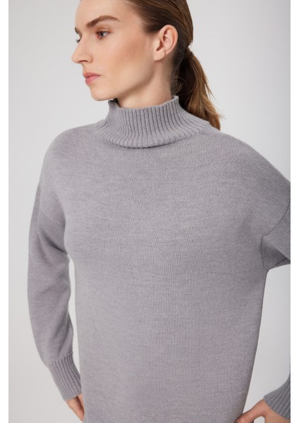 Gri Balıkçı Yaka Midi Boy Elbise fırsatları