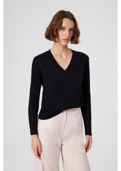 Siyah V Yaka Uzun Kollu Kadın Kazak fiyatları