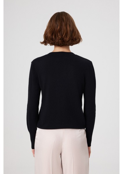 Siyah V Yaka Uzun Kollu Kadın Kazak fırsatları