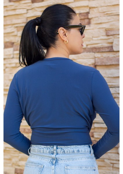 Kadın Mavi Kruvaze Kapamalı Sandy Kumaş Bluz 25KBLZ4058 fırsatları