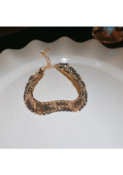 Gold Leopar Desenli Taşlı Şık Sallantılı Küpe Choker Kolye Su Yolu Bileklik Set fiyatları