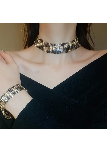 Gold Leopar Desenli Taşlı Şık Sallantılı Küpe Choker Kolye Su Yolu Bileklik Set modelleri