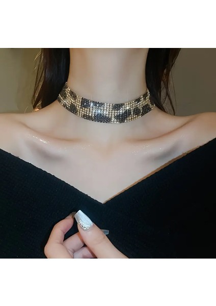 Gold Leopar Desenli Taşlı Şık Sallantılı Küpe Choker Kolye Su Yolu Bileklik Set indirimleri