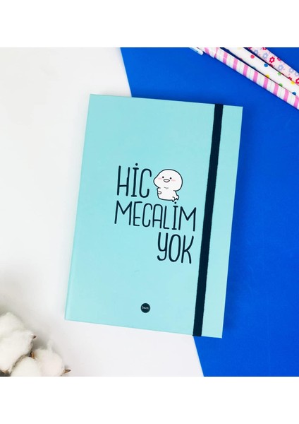 Mecalim Yok Tasarımlı Lastikli Defter