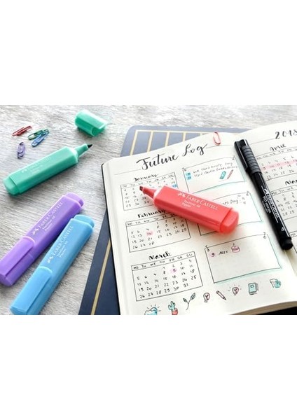 Textmarker Textlıner 1546 Pastel, 1 - 5 Mm, 4'lü Paket, Içerik: 1x Sarı, Yeşil, Fuşya ve Lila