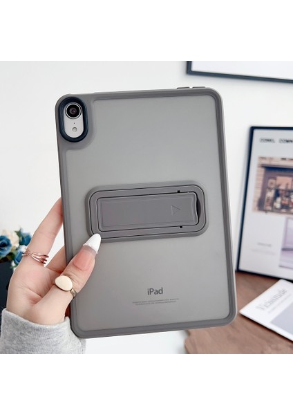 Apple iPad 11. Nesil (A16) 11 Inc Yatay Stand Olabilen Antishock Köşe ve Kamera Korumalı Arka Yüzeyi Mat Threxi Kılıf