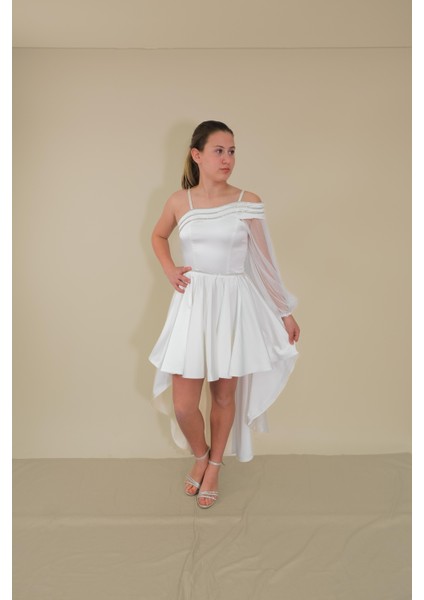 Kız Çocuk Abiye Krem Saten Kuyruklu Yaka Şerit Taşlı Tek Kol Çıkabilen Tül Abiye Elbise 10-15 Yaş fiyatları