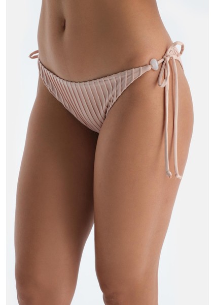 Ekru Spagetti Bikini Alt indirimleri