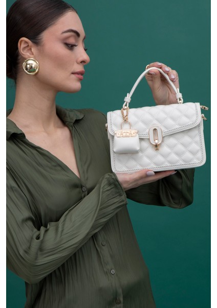 Kadın Çapraz Çanta Beyaz BYN2262 fırsatları