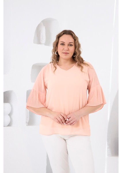 Kolları Piliseli Büyük Beden Bebe Pudra Bluz