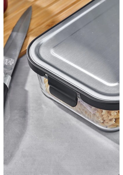 4'lü Cam Saklama Kabı Seti – Paslanmaz Çelik Kapaklı, Sızdırmaz, Hava Geçirmez, Bulaşık Makinesi ve Mikrodalga Uyumlu modelleri