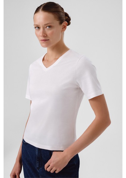 Ekru V Yaka Kısa Kollu Kadın Tişört fiyatları