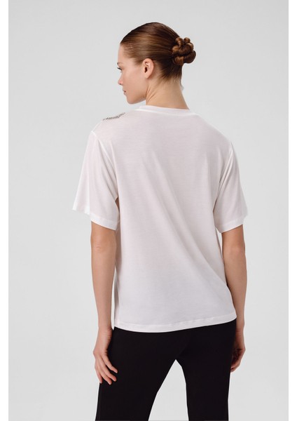 Ekru Omzu Taş Işlemeli Kadın Tişört indirimleri