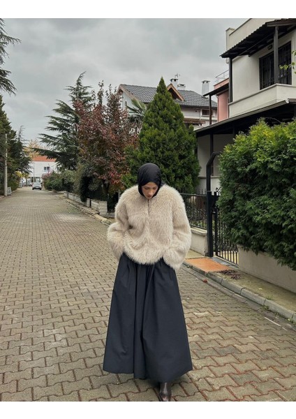 Raena Tüylü Peluş Ceket Mont fiyatları