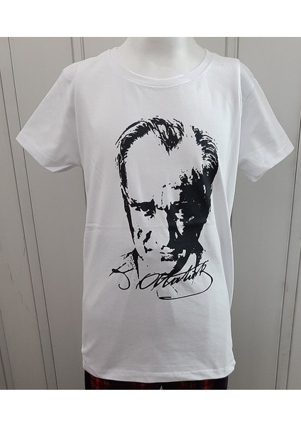 Atatürk ve Türk Bayrağı Baskılı Kız ve Erkek Çocuk T-Shirt 3'lü Paket modelleri