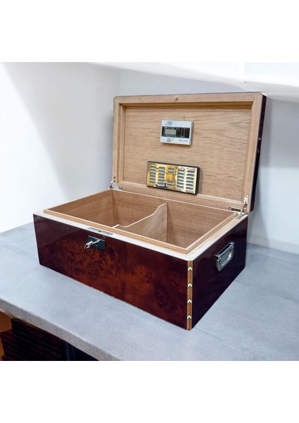 İtaly Canforo Humidor Puro Kutusu Ceviz 125'S
