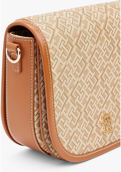 Kadın Th Çapraz Askılı Çanta fırsatları