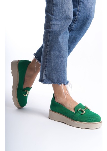 Yeşil Önden Metal Detaylı Parlak Şeritli Yüksek Taban Günlük Loafer Makosen Kadın Ayakkabı modelleri