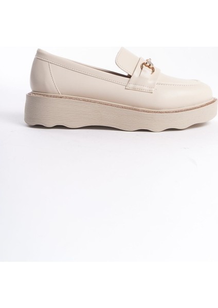 Krem Önden Taşlı Metal Detaylı Parlak Şeritli Yüksek Taban Günlük Loafer Makosen Kadın Ayakkabı indirimleri