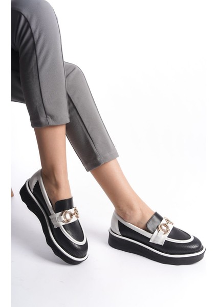 Siyah Beyaz Önden Taşlı Metal Detaylı Yüksek Taban Günlük Loafer Makosen Kadın Ayakkabı fırsatları
