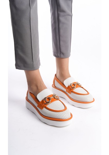 Turuncu Beyaz Önden Taşlı Metal Detaylı Yüksek Taban Günlük Loafer Makosen Kadın Ayakkabı
