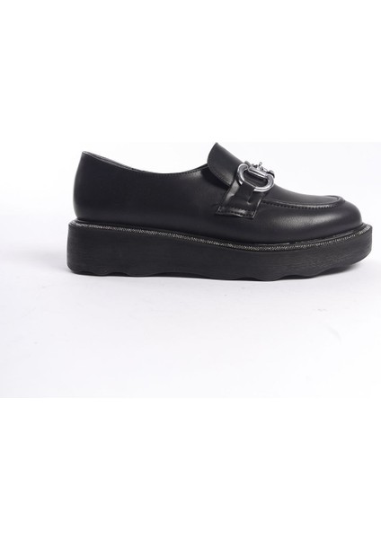 Siyah Önden Metal Detaylı Parlak Şeritli Yüksek Taban Günlük Loafer Makosen Kadın Ayakkabı indirimleri