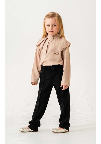 Kız 2/5 Yaş Pantolonlu Broşlu Gömlekli Takım