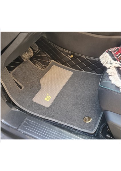 Peugeot 408 2023 Sonrası Araca Özel 8d Çift Katmanlı Havuzlu Paspas Takımı