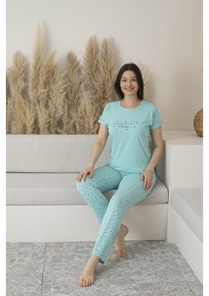 Kadın Yazlık Puantiyeli Kısa Kollu Viskon Pijama Takımı