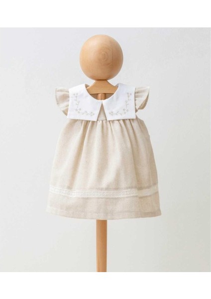 Kız 6/24 Ay Nakışlı Kare Yakalı Elbise